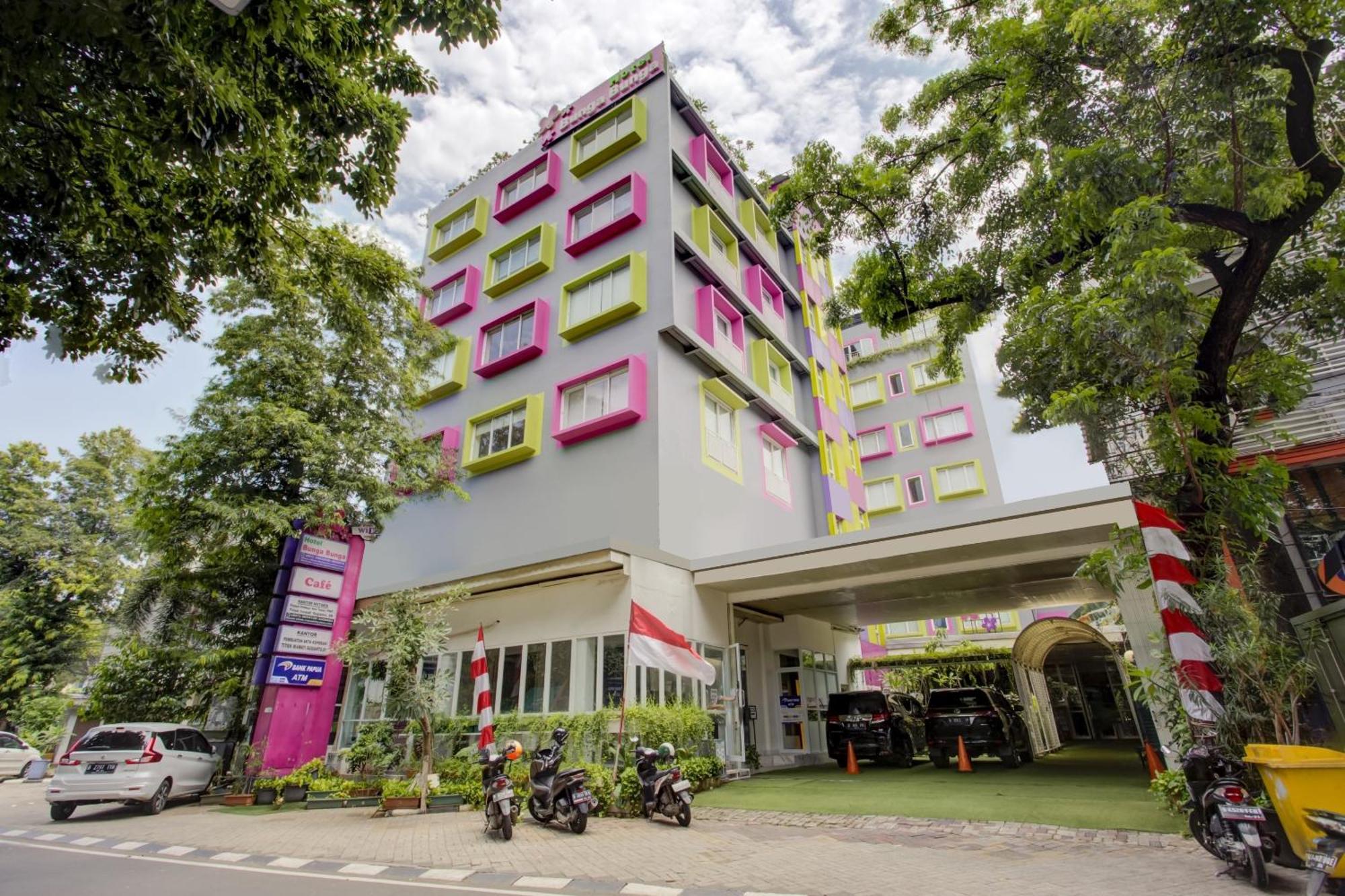 Hotel O Gambir Near Juanda Station Formerly Bunga Dahlia Giacarta Esterno foto
